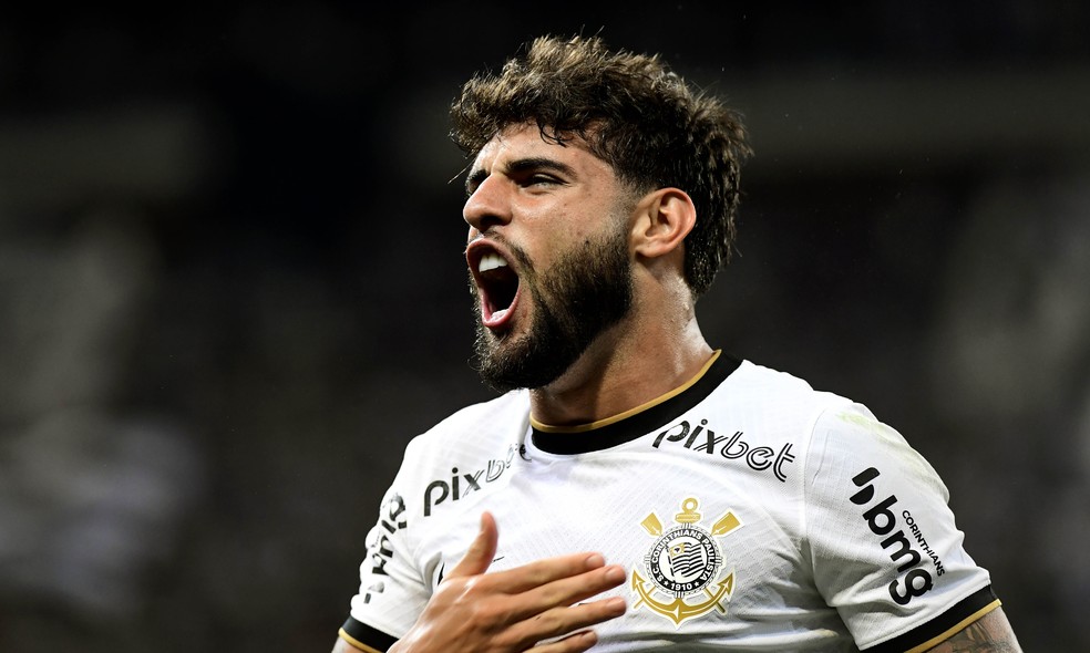Gol de Yuri Alberto em Corinthians x Santo André — Foto: Marcos Ribolli