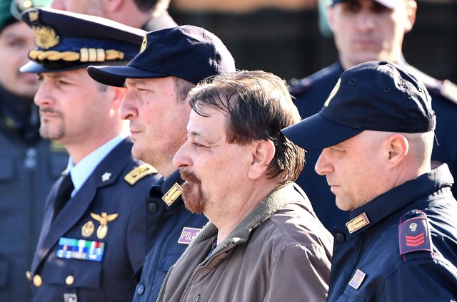 Battisti : Itamaraty divulga almoço que não existiu com embaixadores da Bolívia e da Itália : Politicando