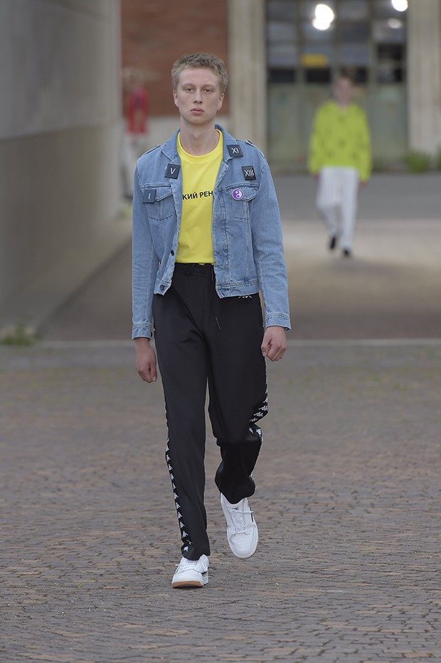 Gosha Rubchinskiy's gritty aesthetic is inspired by the urban landscape of the early post-Soviet era (Foto: @PittiUomo)