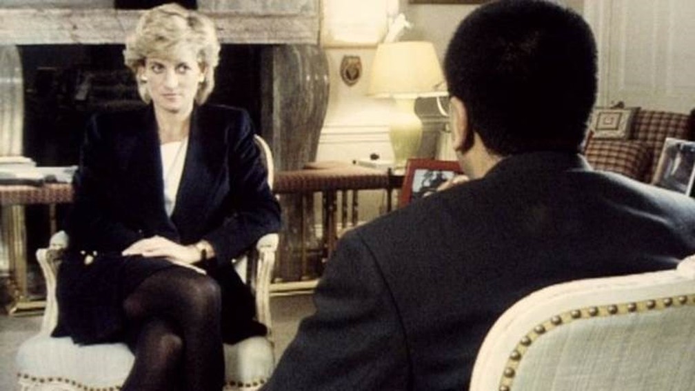 A entrevista de Martin Bashir no Panorama com a Princesa Diana foi transmitida em 1995 — Foto: Reprodução/BBC
