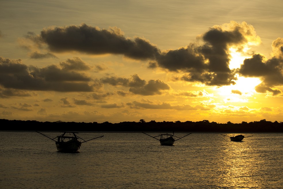Todos os dias que passei na Ilha contemplei lindos momentos como esse. — Foto: Marcio Kubo