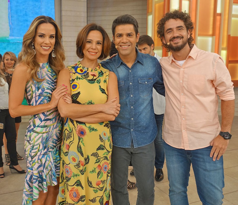 Veja As Fotos Do Encontro Com Diogo Nogueira Bruno Guedes E Vanessa Gerbelli Bastidores Gshow