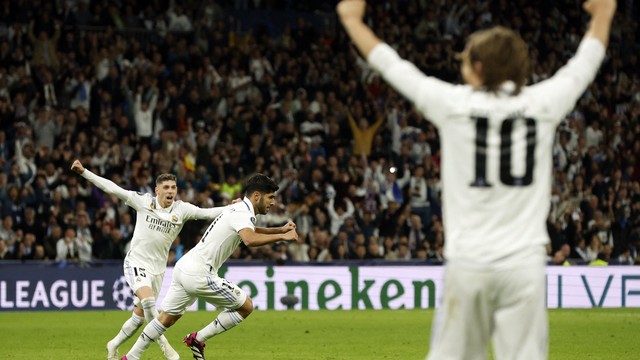 Asensio comemora seu gol contra o Chelsea