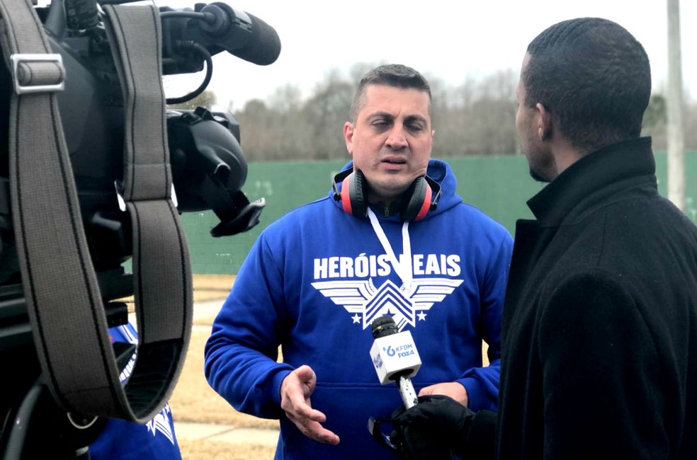 Taroco deu entrevistas durante a passagem pelo Texas (Foto: Arquivo pessoal)