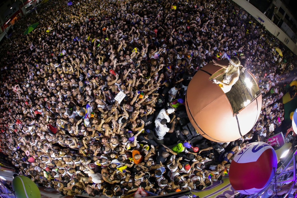 Claudia Leitte anima multidões — Foto: Divulgação