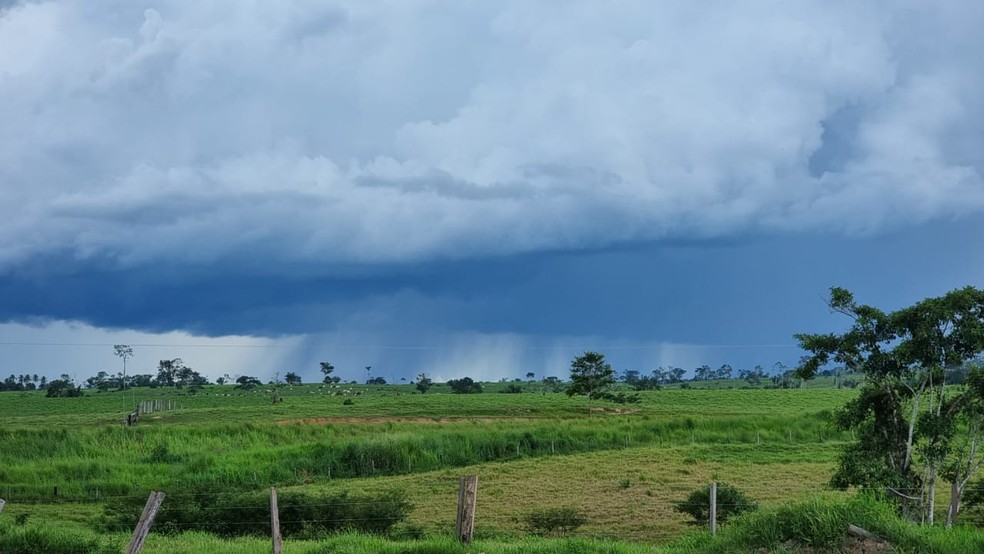 Alerta de perigo de chuvas intensas é emitido pelo Inmet para todo o Acre  — Foto: Paulo Roberto Parente/Arquivo pessoal 