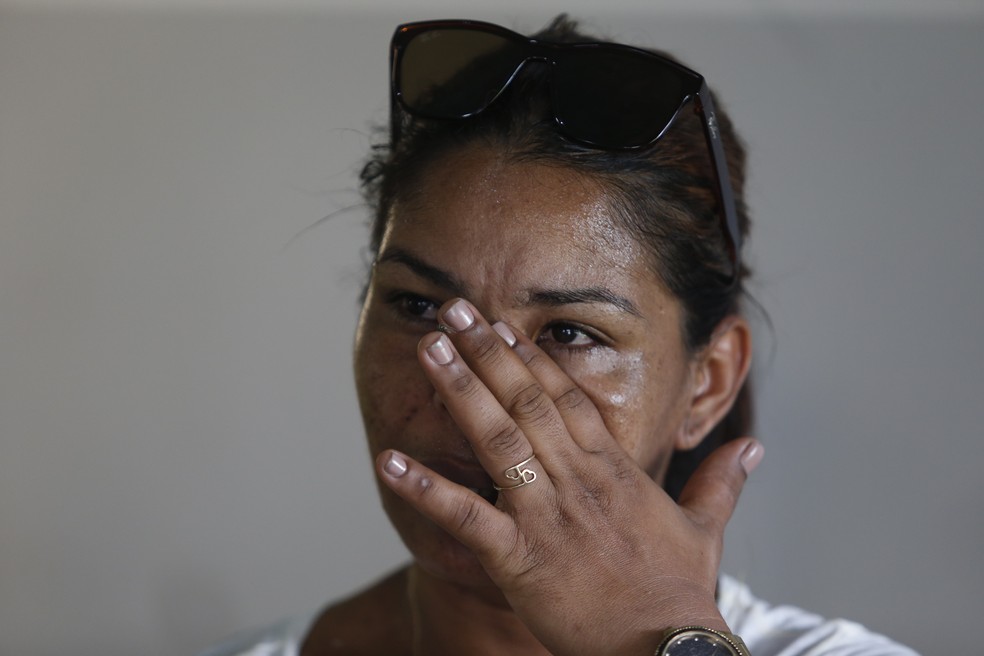 Leidiane: "Meu filho podia não estar aqui, quem estaria chorando seria eu" — Foto: Fabiano Rocha / Agência O Globo