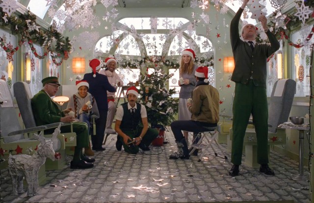 Wes Anderson dirige vídeo de fim de ano da H&M estrelado por Adrien Brody  (Foto: Divulgação)