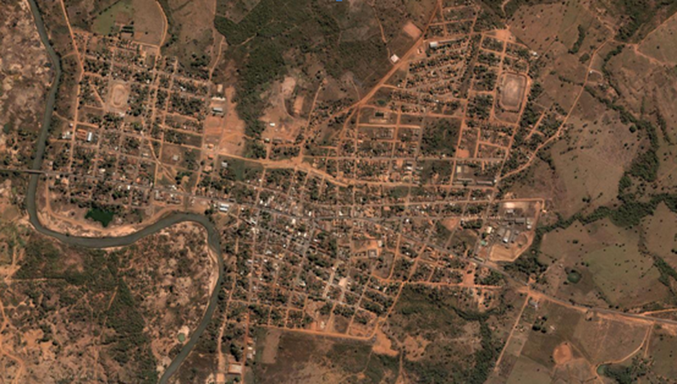 A pequena Nortelândia vista por satélite: cerca de cinco mil habitantes a 250 km de Cuiabá (Foto: Reprodução Google Images)