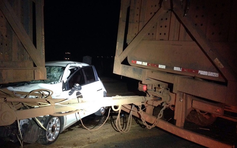 Ex-tenista morre após carro bater em caminhão carregado de cana em MT — Foto: Divulgação