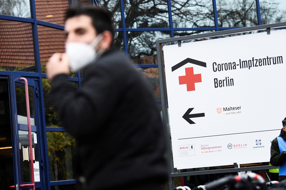 Na Alemanha, pessoas vacinadas com dose de reforço estão liberadas de quarentena  mesmo após contato com infectado | Mundo | G1