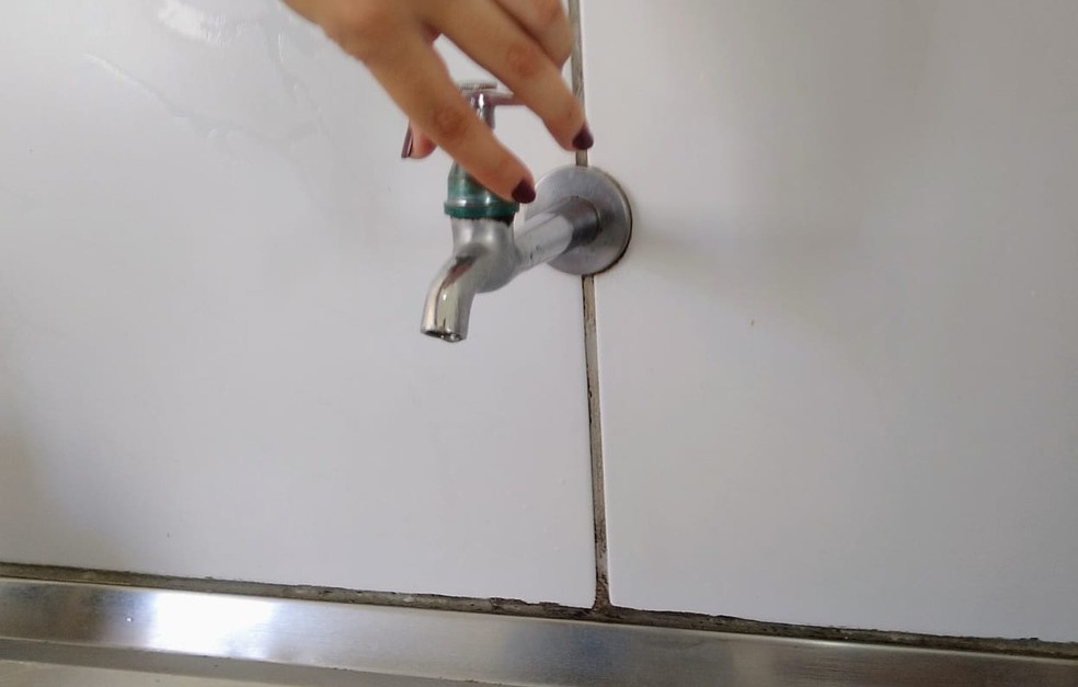 Falta de água em Pedro Velho, Montanhas e Nova Cruz. — Foto: Igor Jácome/G1