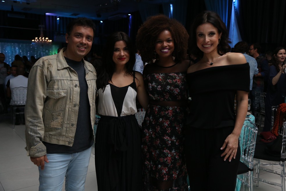 Rodrigo Fagundes, Vanessa Giácomo, Jeniffer Nascimento e Bruna Spínola (Foto: Bella Pinheiro/Gshow)