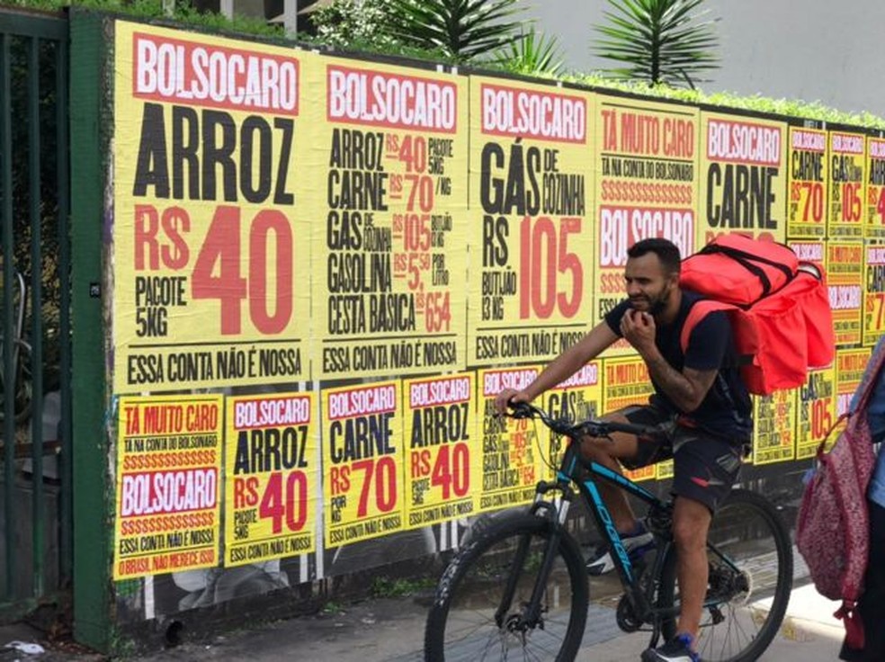 'Não tem nenhum motor de crescimento no Brasil. O desemprego está enorme, a inflação está fazendo com que as famílias percam renda', diz Claudio Considera, do Ibre-FGV — Foto: Roberto Parizotti via BBC