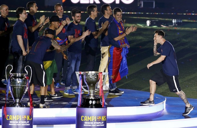 Messi Festa título Barcelona Camp Nou (Foto: Reuters)