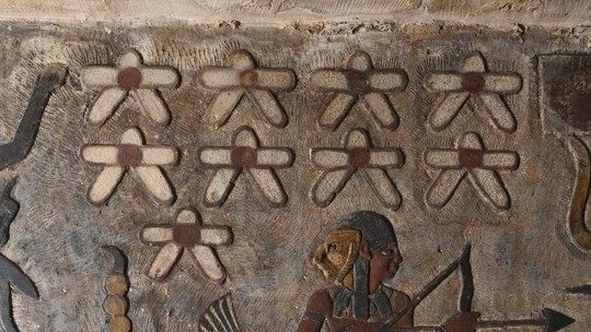 Pinturas do zodíaco são descobertas em templo de 2 mil anos no Egito