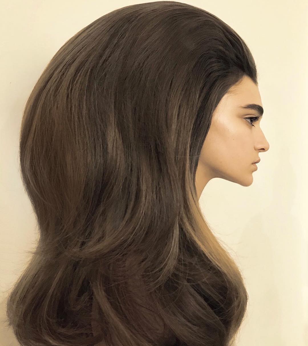 60'S Is Back! Cabelo Volumoso É Destaque Na Semana De Alta-Costura - Vogue | Cabelo