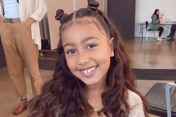 North West, filha de sete anos de Kim Kardashian e Kanye West (Foto: Reprodução / Instagram)