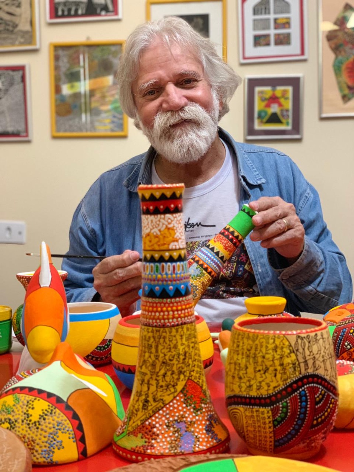 Artista plástico paranaense completa 50 anos de carreira conheça Dilson Paulo Alves RPC