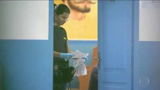 Polícia apreende mala com dinheiro e armas na casa do médium João de Deus, suspeito de abuso sexual