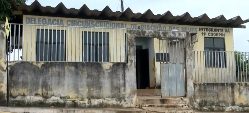 Caso foi registrado na Delegacia de Riachão das Neves, no oeste da Bahia — Foto: Reprodução/TV Bahia
