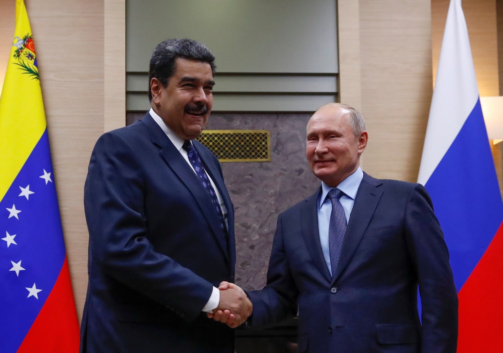 Nicolás Maduro e Vladimir Putin, presidentes de Venezuela e Rússia, se encontram em Moscou — Foto: Maxim Shemetov/Reuters
