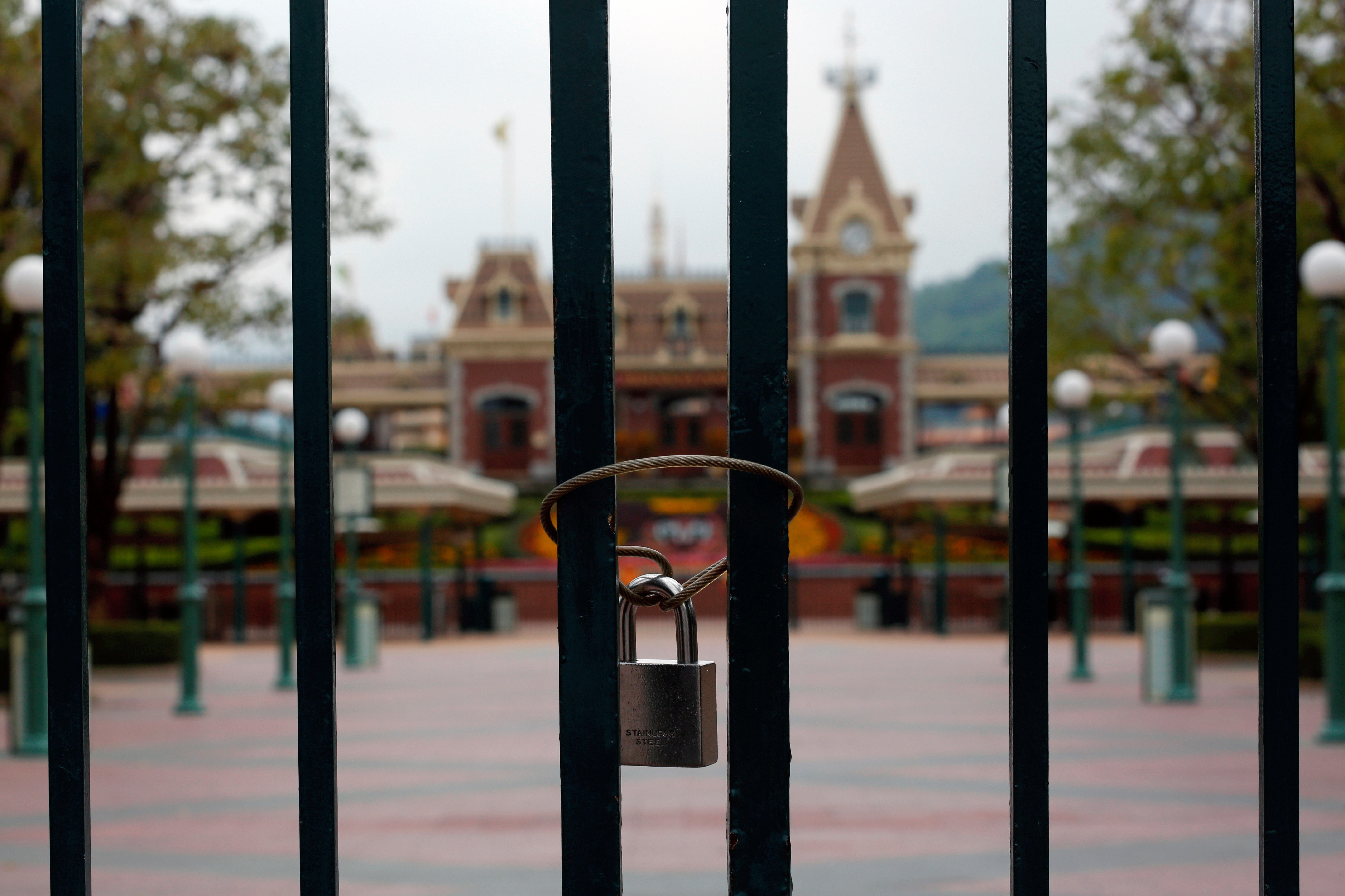 Disney de Hong Kong reabrirá em 18 de junho após fechamento por coronavírus thumbnail