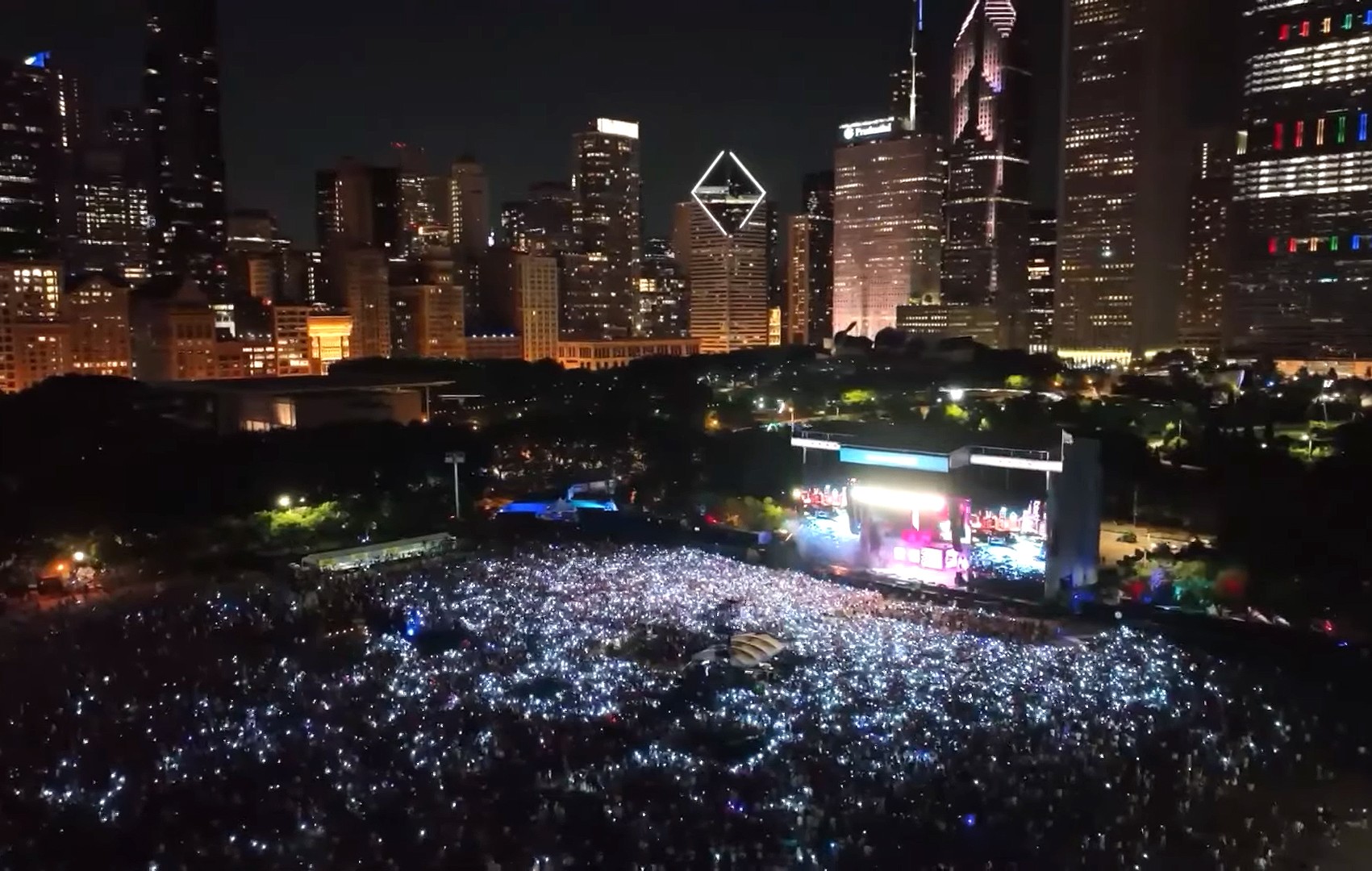 O festival Lollapalooza Chicago 2022 foi realizado entre os dias 28 e 31 de julho (Foto: reprodução)