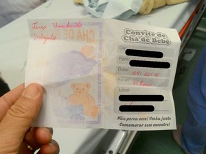 Convite encontrado junto com bebê abandonado em Piracicaba (Foto: Polícia Militar de Piracicaba)