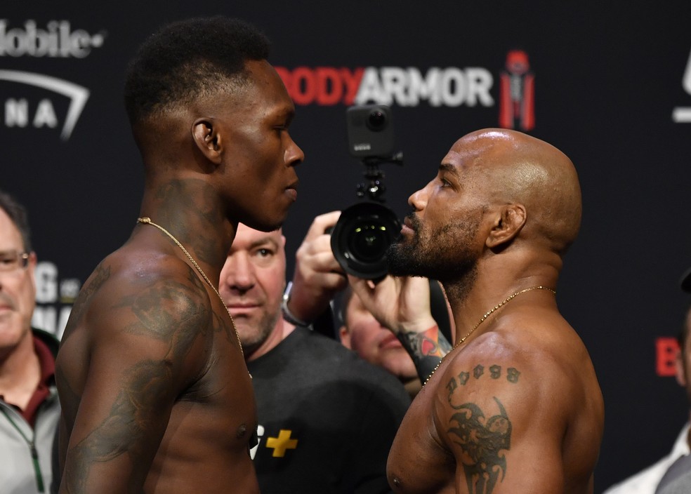 Israel Adesanya x Yoel Romero - UFC 248 — Foto: Jeff Bottari/Getty Images