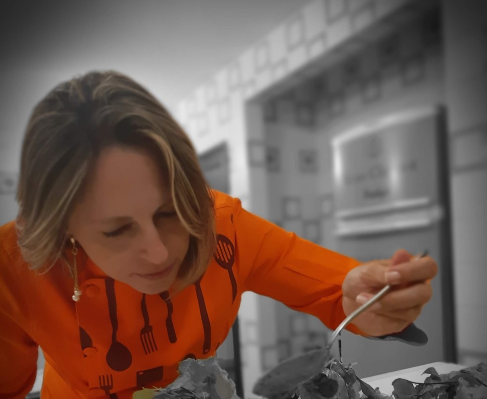 Daniela Goulart, proprietária do restaurante Total Cheff, que entrega marmitas na Octogonal, no DF — Foto: Arquivo pessoal