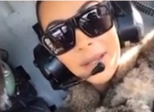 Kim Kardashian grava pouco de emergência na Islândia (Foto: Reprodução/YouTube)