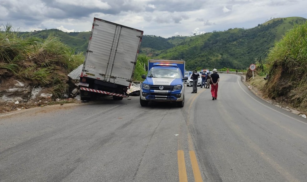 Acidente ocorreu neste sábado (8), no trecho entre Vitória da Conquista e Itambé — Foto: Divulgação/PRE