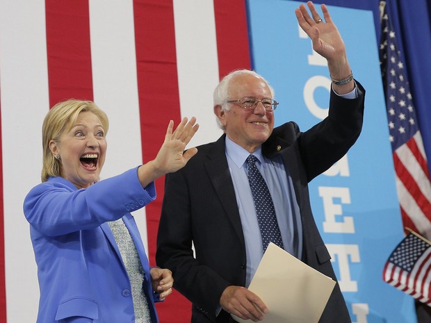 Bernie Sanders anuncia apoio à candidatura de Hillary Clinton (Foto: REUTERS/Brian Snyder)