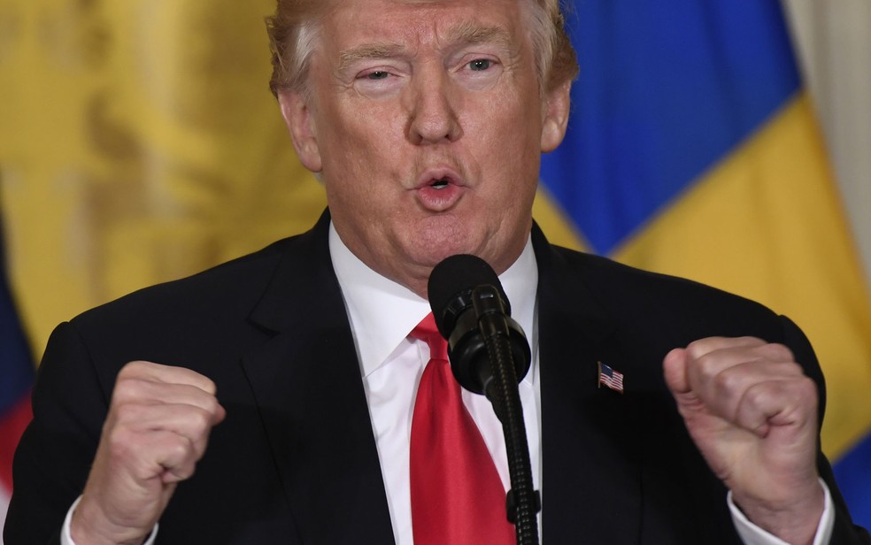 O presidente dos EUA, Donald Trump, durante coletiva de imprensa na Casa Branca, em Washington, na terça-feira (6) (Foto: Saul Loeb/AFP)