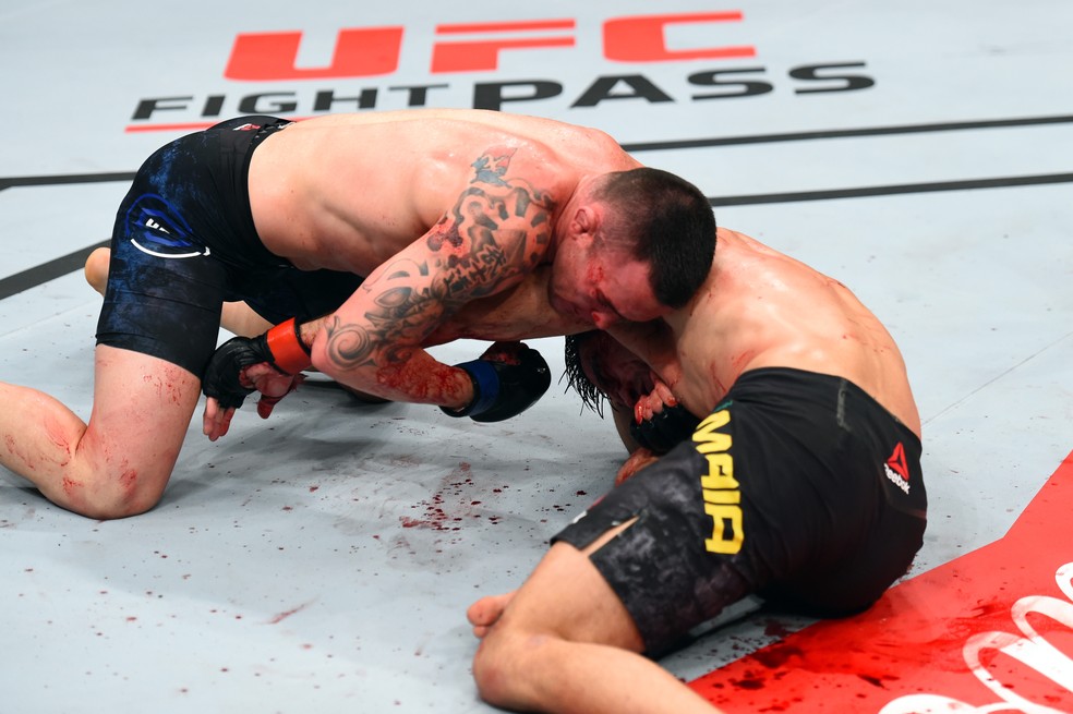 Colby Covington frustrou Demian Maia ao bloquear suas tentativas de queda (Foto: Getty Images)