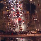Multidão seguiu o cortejo, que durou 2 horas (Reprodução / TV Globo)
