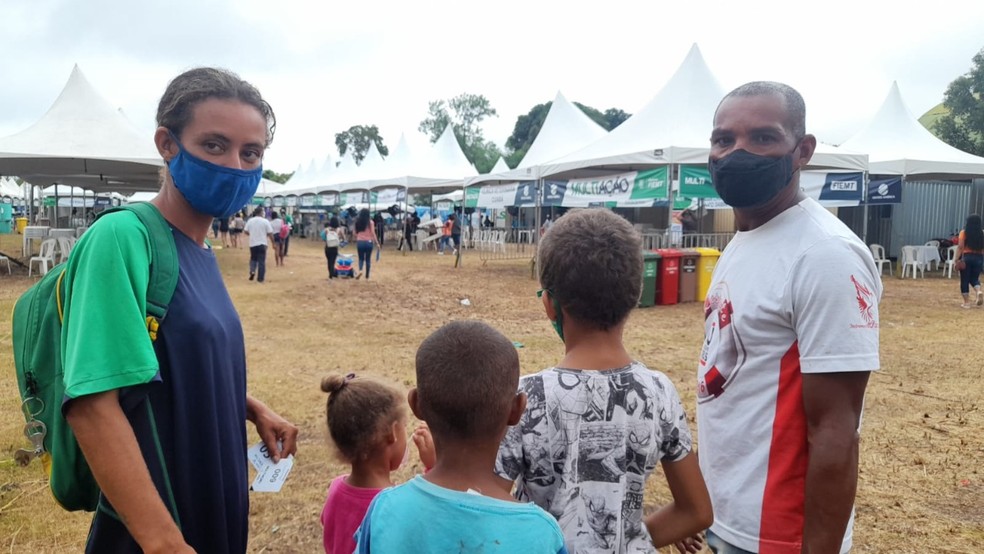 Muitos visitantes participaram também do circuito saúde, com serviços de aferição de pressão arterial e glicemia — Foto: Reprodução