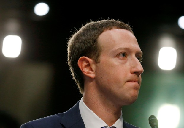 Presidente-executivo do Facebook, Mark Zuckerberg, durante audiência no Capitólio, em Washington (Foto: Leah Millis/Reuters)