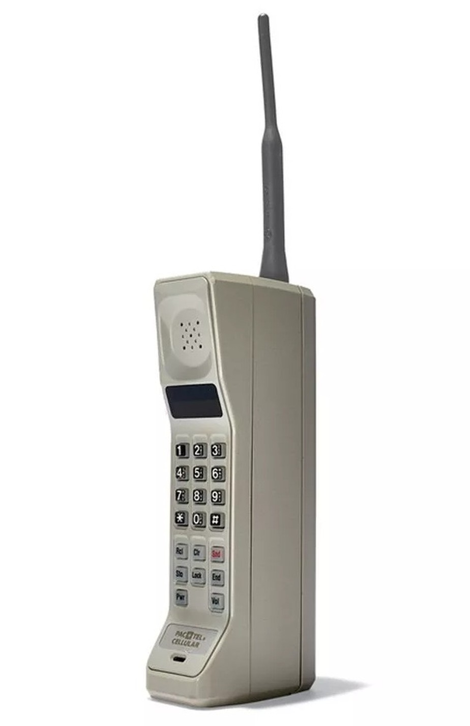Você  lembra do celular Modelo DynaTAC 8000? A criação dos aparelhos que revolucionaram a humanidade faz 50 anos