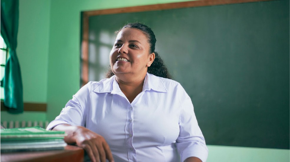 LimitaÃ§Ã£o fÃ­sica nÃ£o impediu MÃ¡rcia de ir atrÃ¡s do seu sonho: ser educadora â Foto: DivulgaÃ§Ã£o