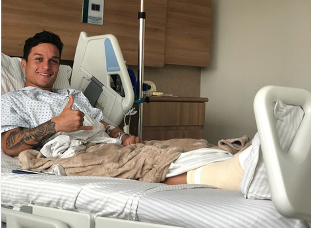 Artur posta mensagem antes de alta: 