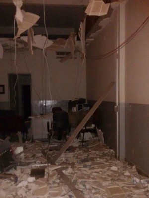 Agência do Bradesco é alvo de explosão em Laranja da Terra (Foto: Dedel do bar/ VC no ESTV)