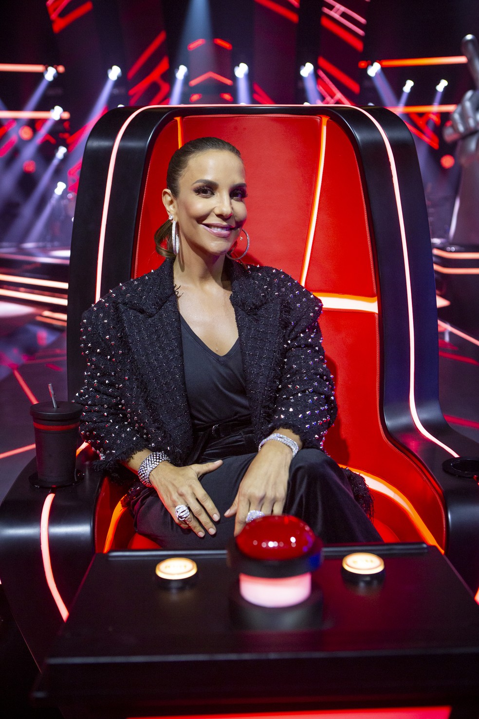 Ivete na cadeira do The Voice Brasil — Foto: Isabella Pinheiro/Gshow