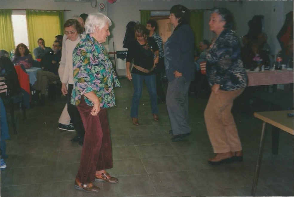 A ciência deu mais um passo para demonstrar que pessoas mais velhas que se sentem mais jovens do que realmente são apresentam menos sinais de envelhecimento do cérebro  (Foto: https://upload.wikimedia.org/wikipedia/commons/8/8f/Laura_Rodr%C3%ADguez.jpg)