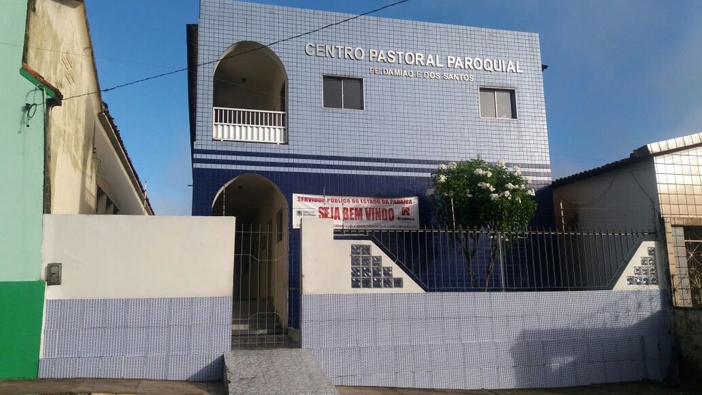 Correspondente bancário foi explodido dentro do Centro Pastoral Paroquial de Esperança, na Paraíba. (Foto: Larissa Fernandes/TV Paraíba)