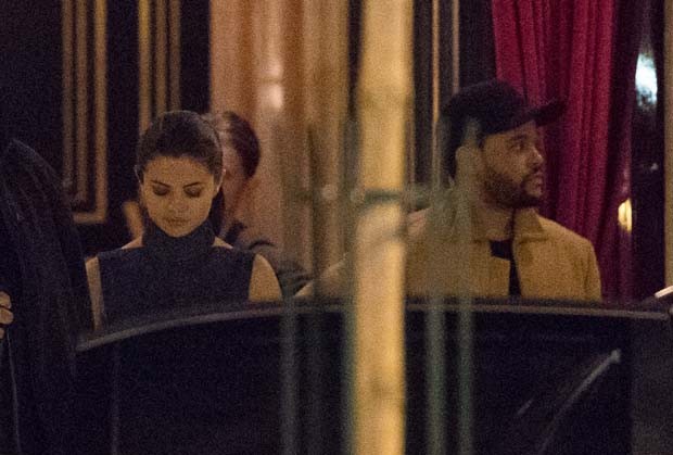 Selena Gomez e The Weeknd (Foto: The Grosby Group)