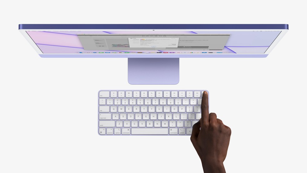 Teclado da Apple agora vem com TouchID, leitor de impressão digital. Modelo vem com iMac que custa a partir de R$ 20.099. — Foto: Divulgação/Apple