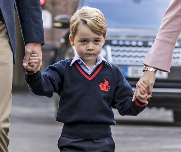 Príncipe George vai à escola (Foto: Getty Images)