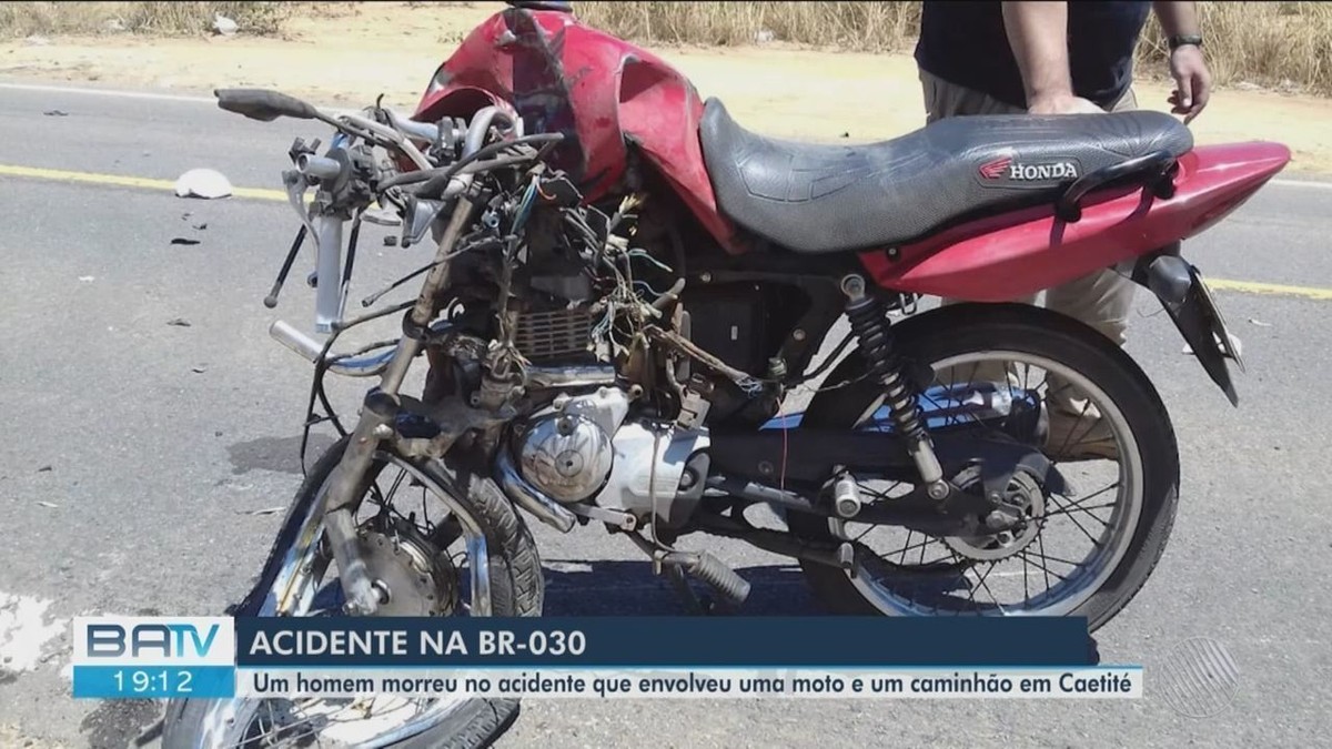 Acidente Entre Moto E Caminhão Deixa Um Morto No Sudoeste Da Bahia